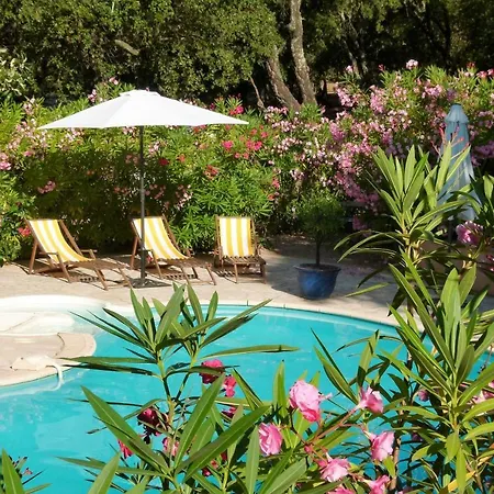 Le Bastidon Saint-michel 3* Sainte-Maxime